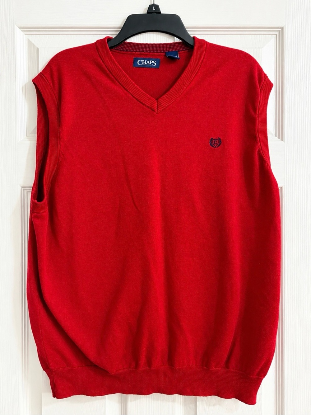 Chaps Men’s Bright Red V‑Neck Sweater Vest